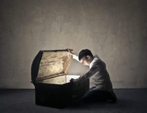 This is a picture of a boy looking into a wooden box for an article by Octopus Intelligence. We isolate your problems, reduce risk and uncertainty and deliver intelligence-led answers and innovative solutions. Dedicated to help you win. Market Intelligence: Profiling The Competition What are the objectives of a Competitive Intelligence program? What is competitor profiling and how to do it? What are the Three Basic Objectives of Competitive Intelligence? What is the Main Objective of CI?
