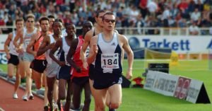This a picture of middle distance track runners for an article called 5 Competitive Intelligence sources to identify market trends by Octopus Competitive Intelligence consultancy for Competitor Analysis and market intelligence services
