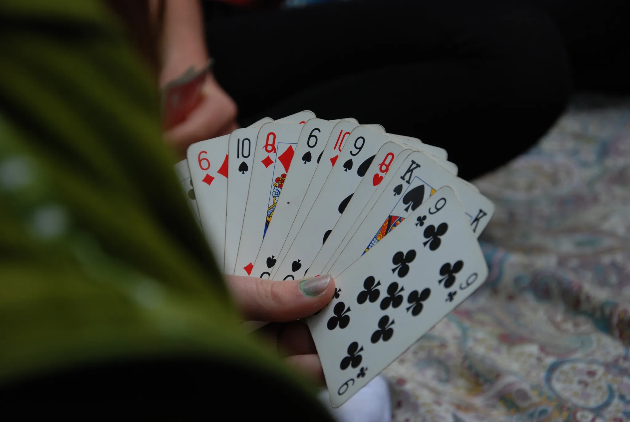 This is an image of a set of playing cards for an article called What are battle cards, and how to use them correctly by Octopus competitive intelligence quality insight for your competitive advantage
